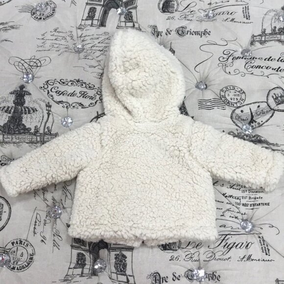 Infant Girl Tea Collection Sherpa Fleec Hoodie - Picture 6 of 7